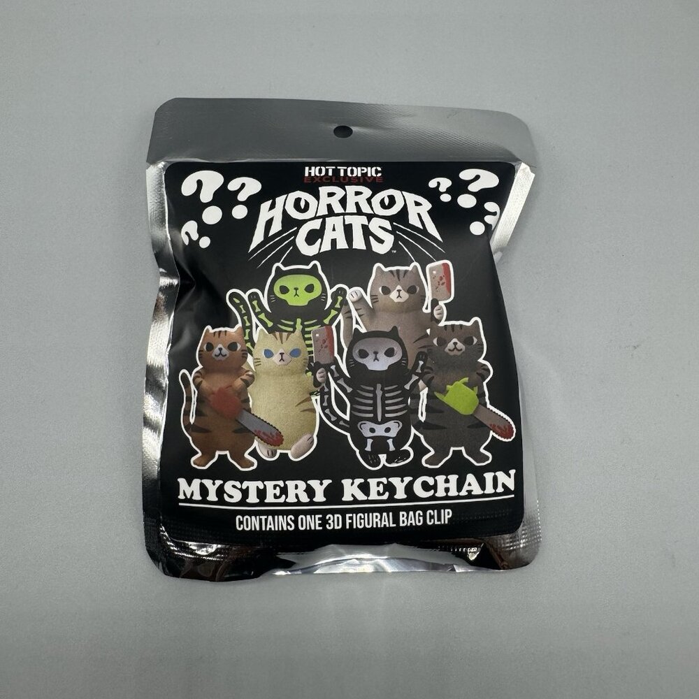 Horror Cats BROWN CHAINSAW TABBY Key Chain Hot Topic Exclusive New Open - Picture 3 of 4
